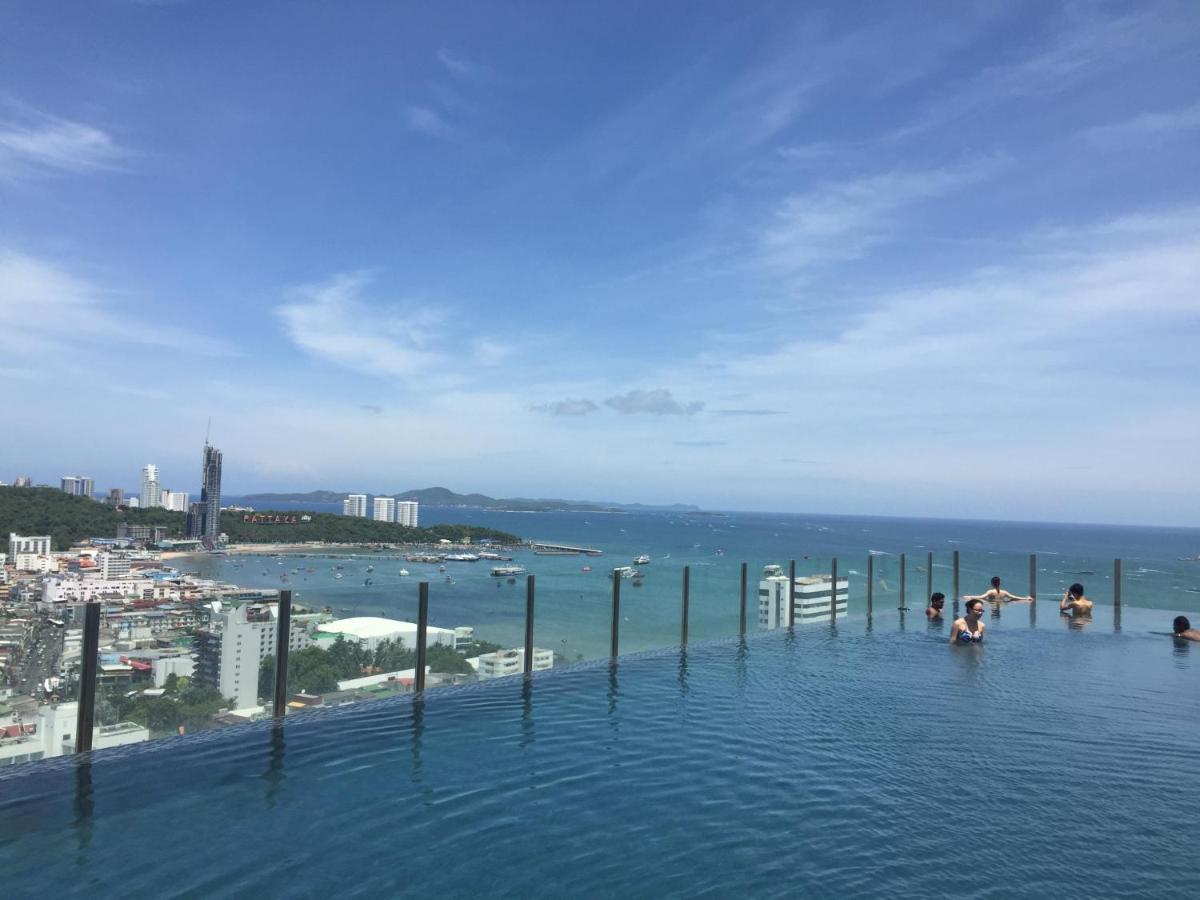 Apartment The Base Central By Wcc Pattaya